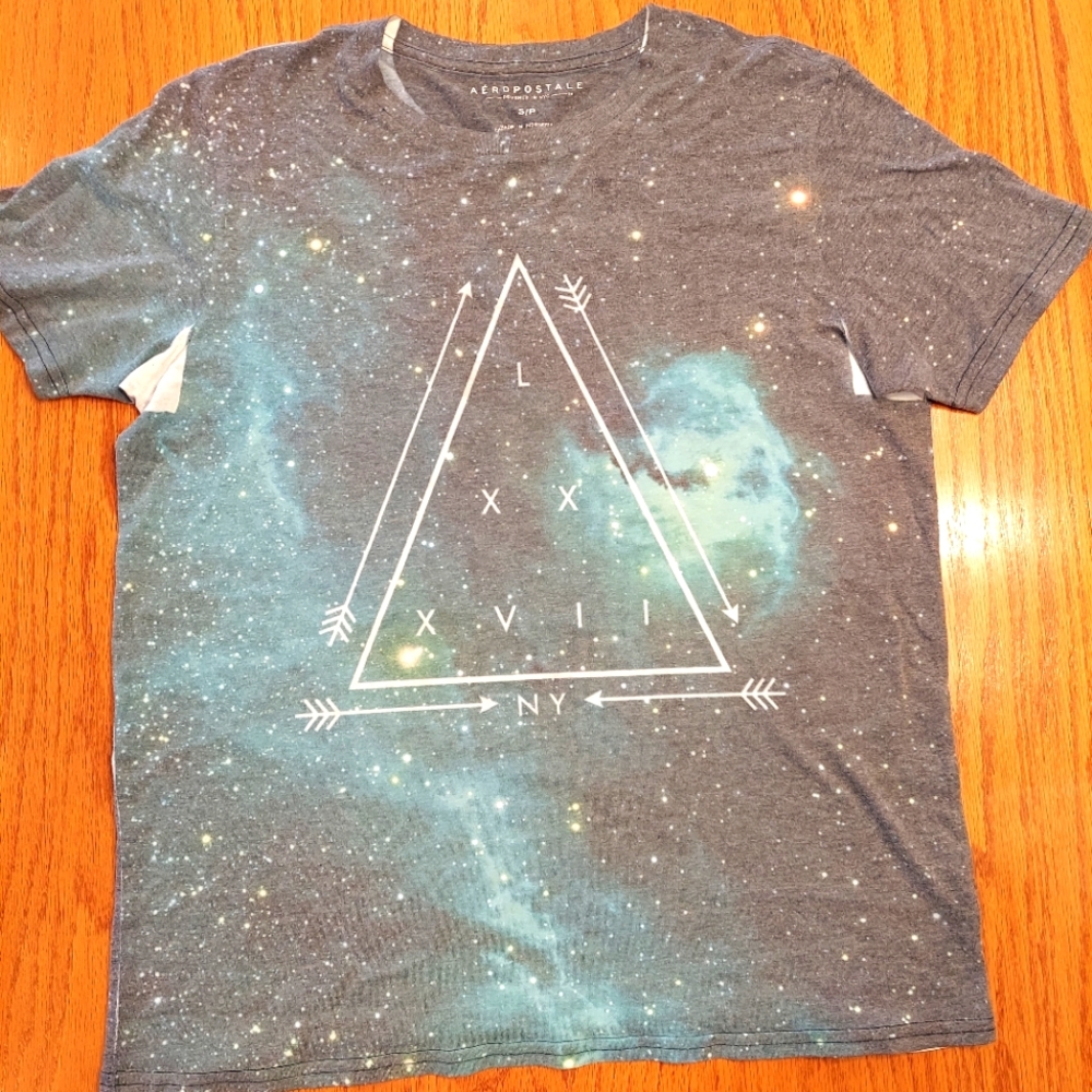 Aeropostale galaxy shirt size Small